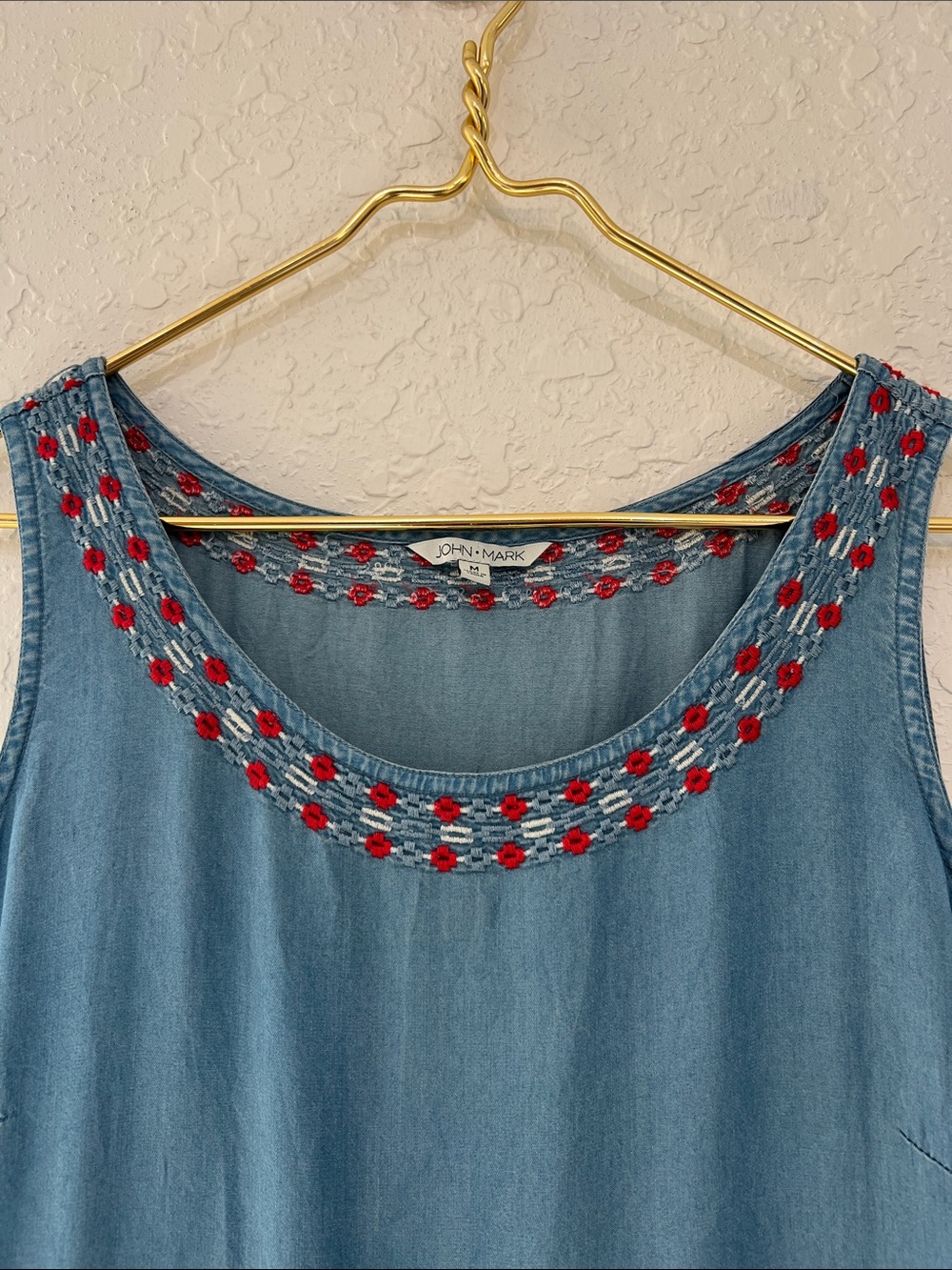 John Mark Chambray Tiered Embroidered Sleeveless Dress Medium - Picture 2 of 10